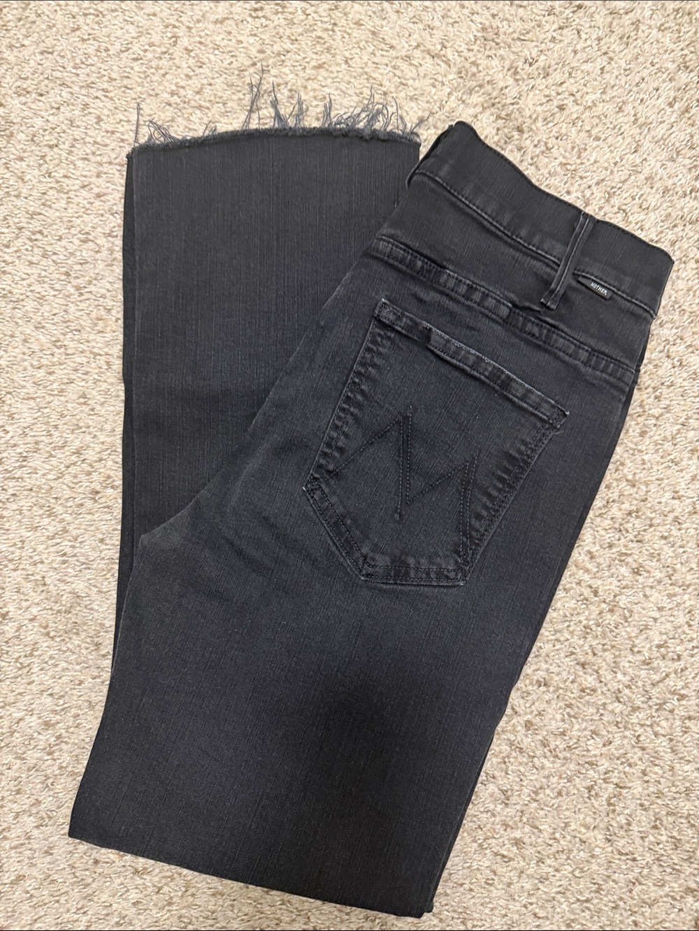 MOTHER Black Frayed-Hem Ankle Jeans
